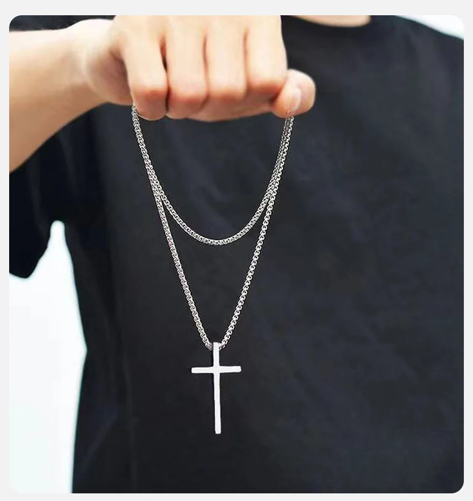 Colar de cruz Vnox