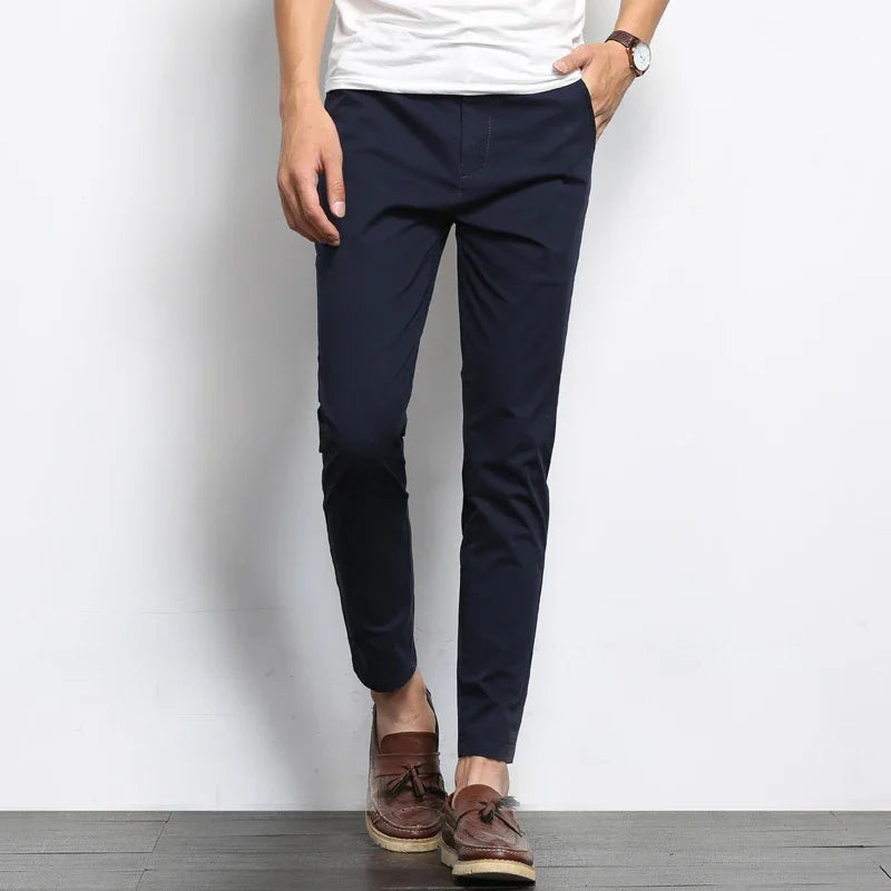 Calça casual masculina